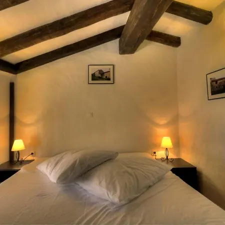 別荘 Istrien Traditionelles Steinhaus 5 By Interhome Kotli